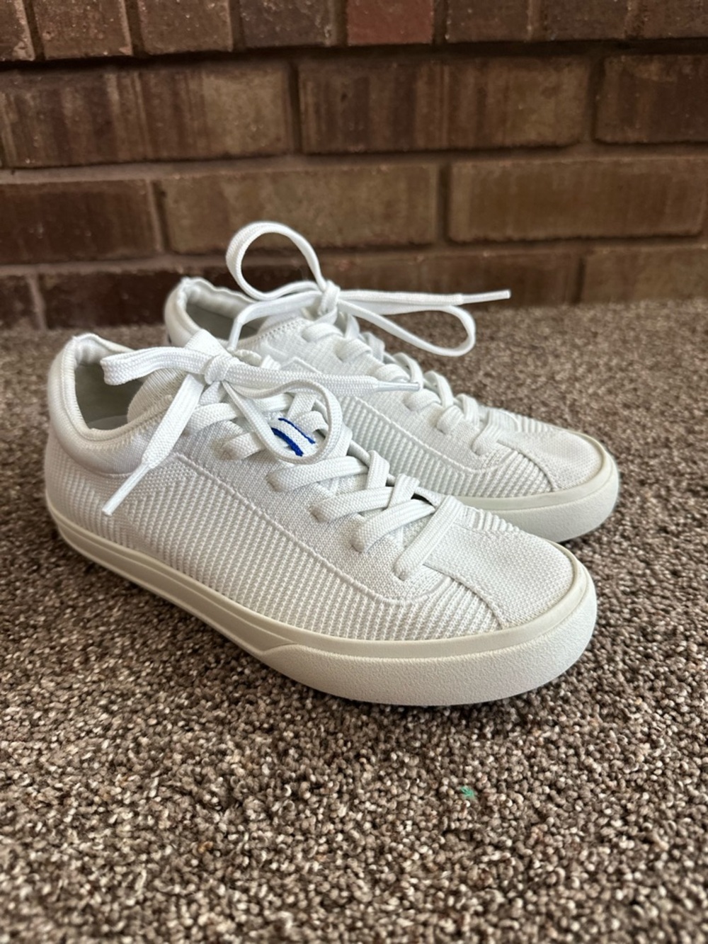 Rothy’s The Lace-Up Sneaker in Bright White Knit Women’s Size 6